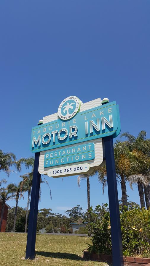 Tabourie Lake Motor Inn Bagian luar foto